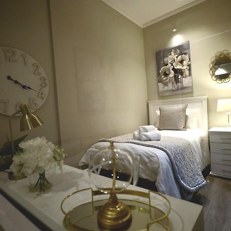 Menlyn Maine Luxury Rentals พริทอเรีย ภายนอก รูปภาพ