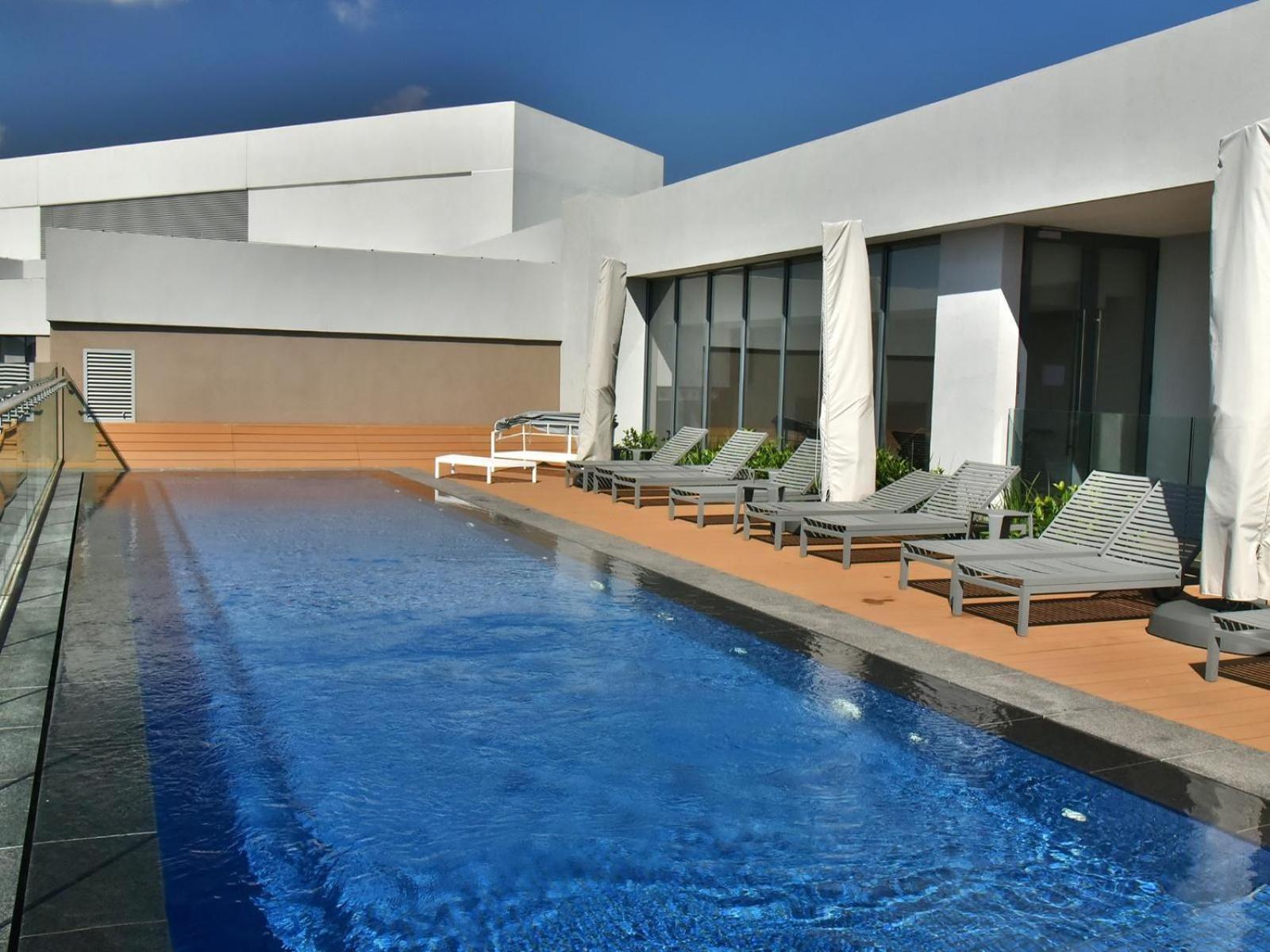 Menlyn Maine Luxury Rentals พริทอเรีย ภายนอก รูปภาพ