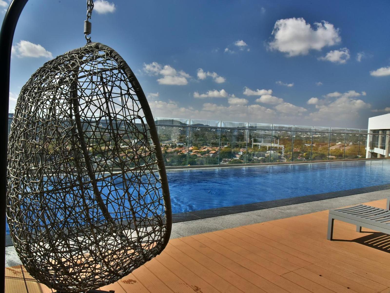 Menlyn Maine Luxury Rentals พริทอเรีย ภายนอก รูปภาพ