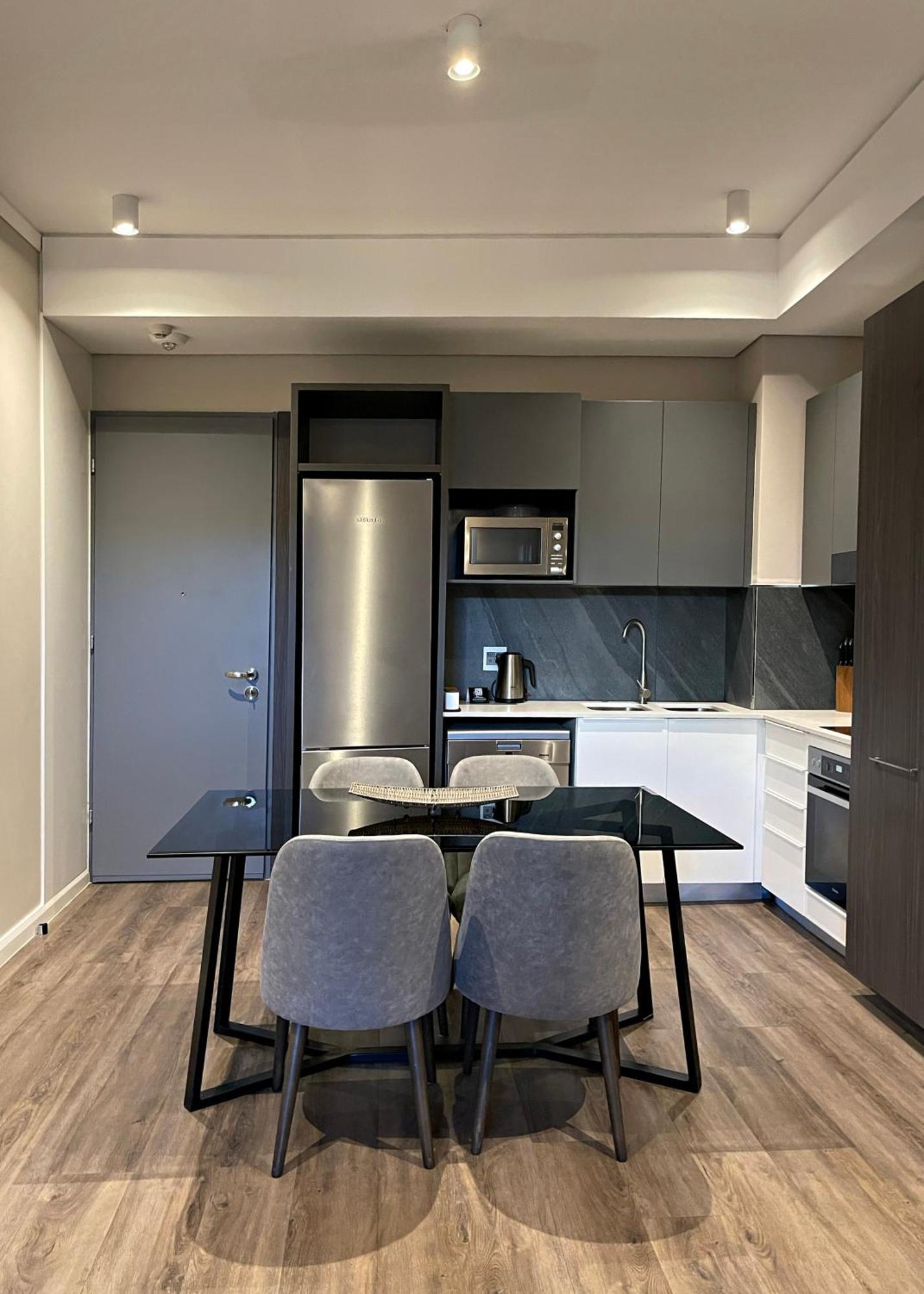 Menlyn Maine Luxury Rentals พริทอเรีย ภายนอก รูปภาพ